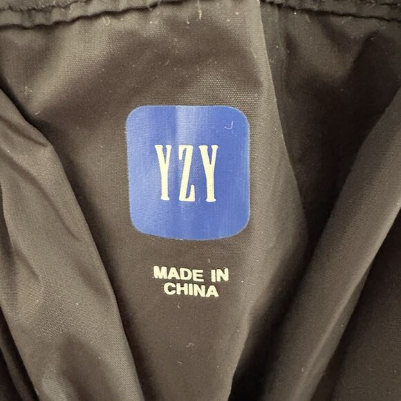 NOT AVAILABLE Yeezy GAP Snake Bag by Balenciaga - Cross Body Bag - Black - Picture 2 of 9